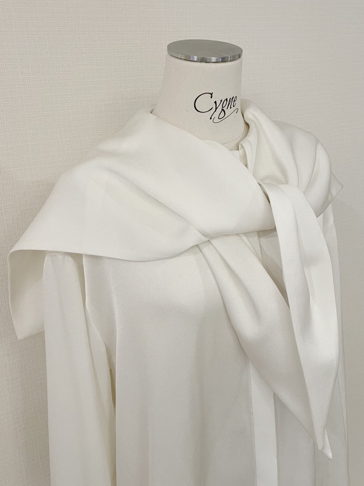 ロングカラーセーラーブラウス Agnes