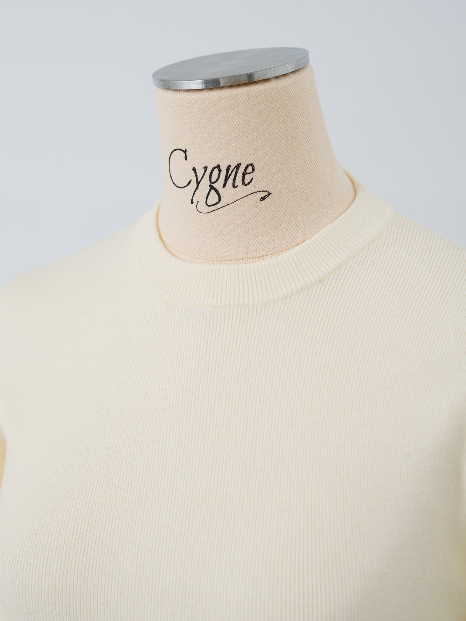 オープンリボンニット Arii