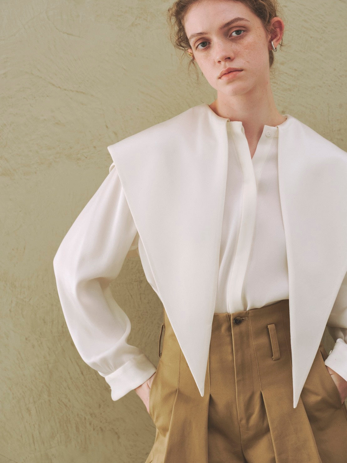 ロングカラーセーラーブラウス Agnes