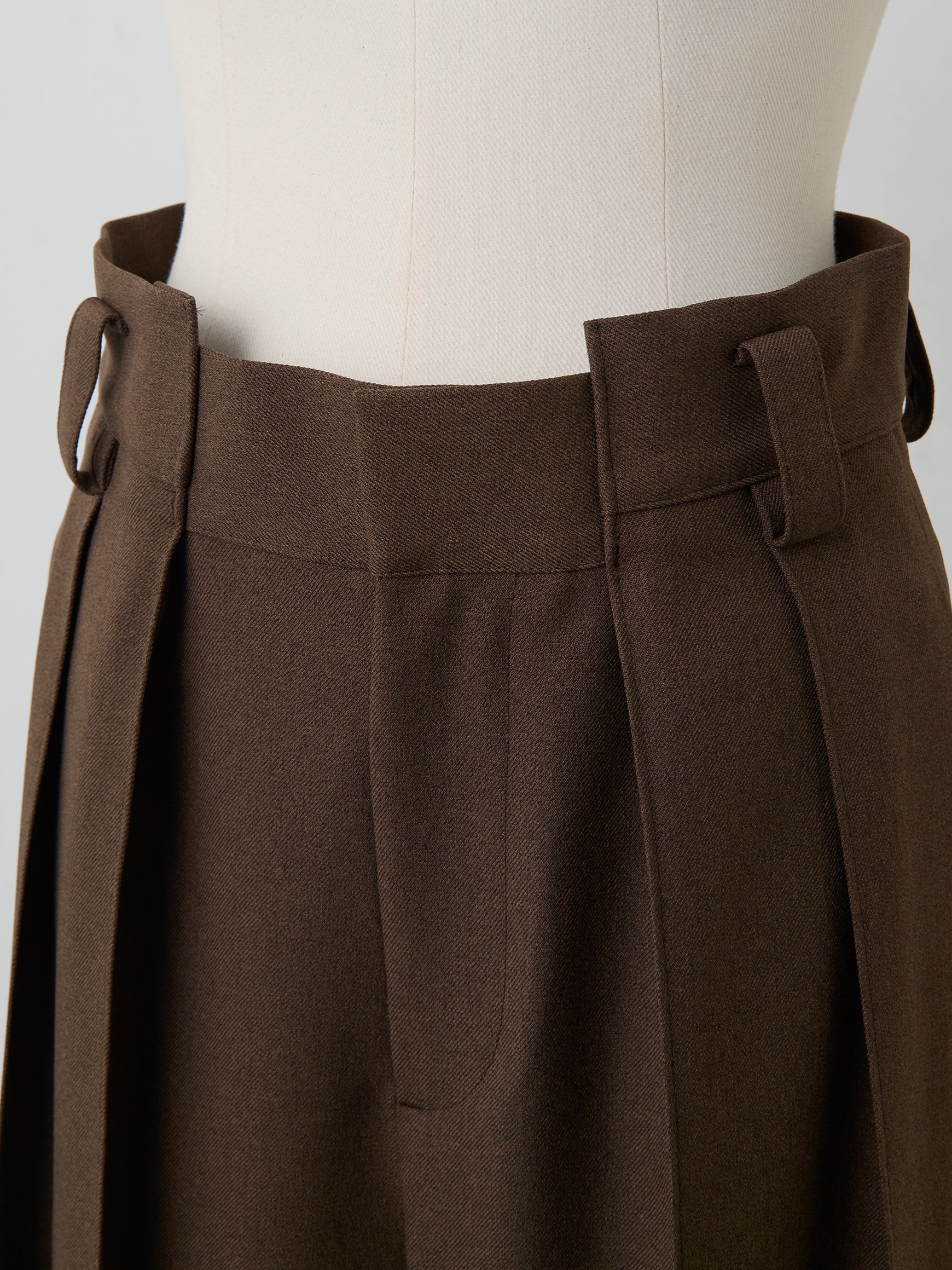 Lara high-waisted tuck wide pants