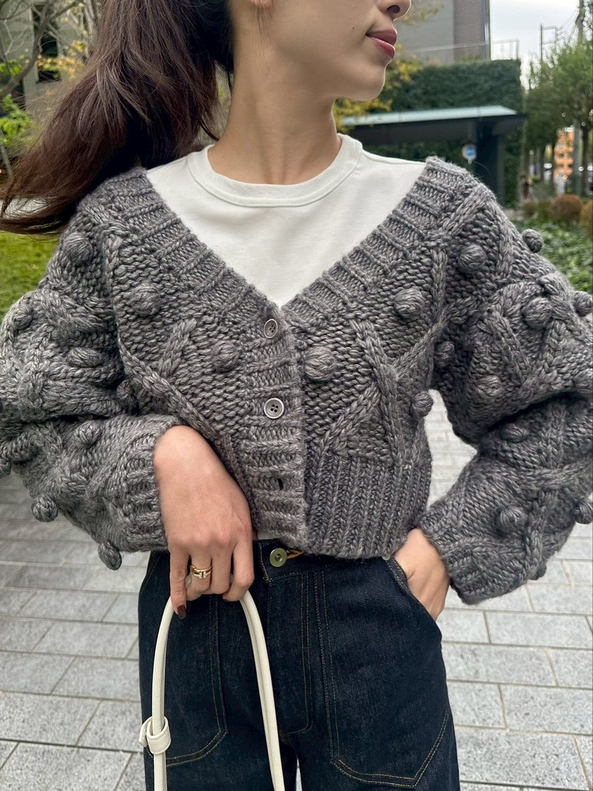 手編みポンポンカーディガン Florent