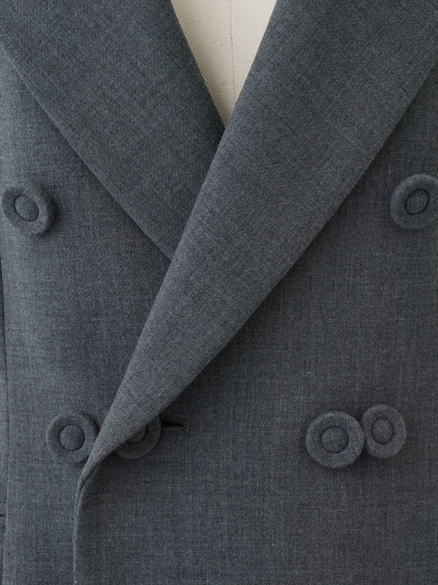 スワンジレ Valérie