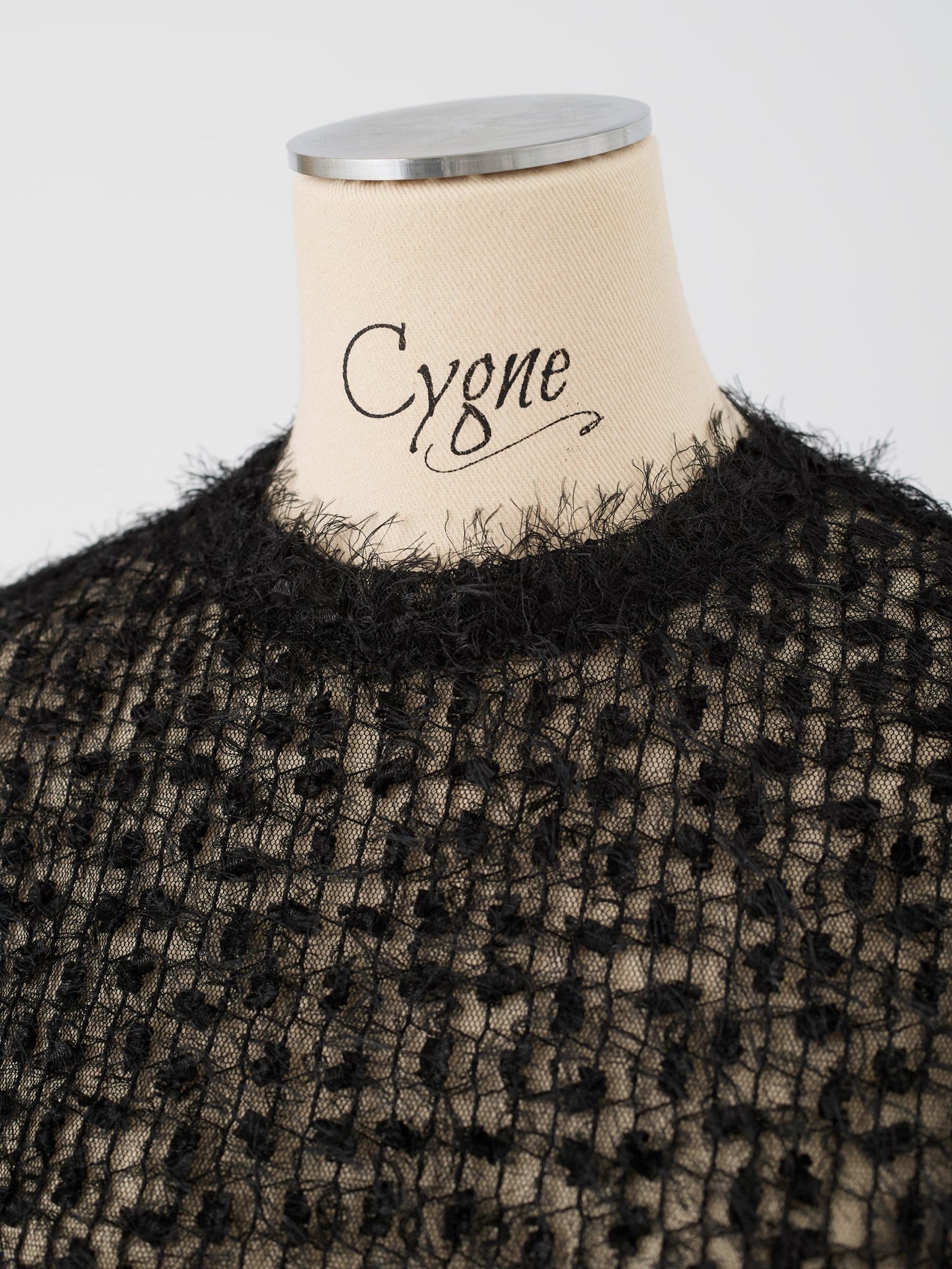 チュールシアートップス Beatrice