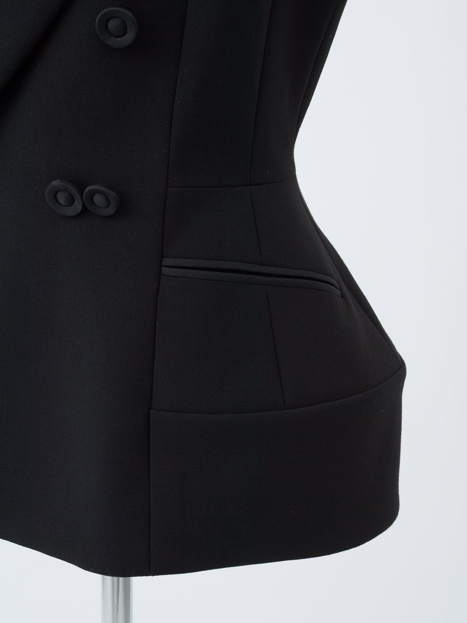 スワンジレ Valérie