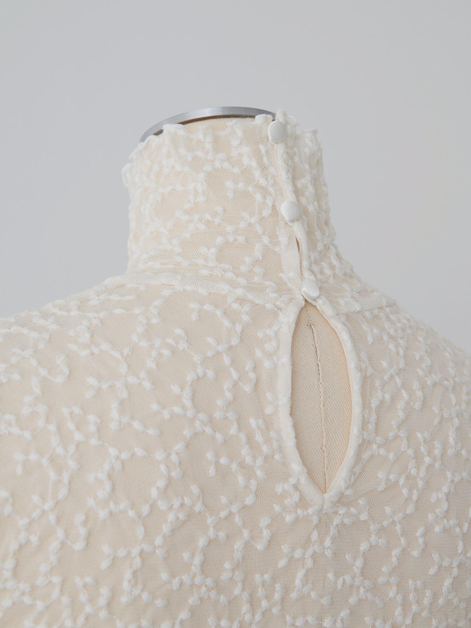 チュールレーストップス Cassy