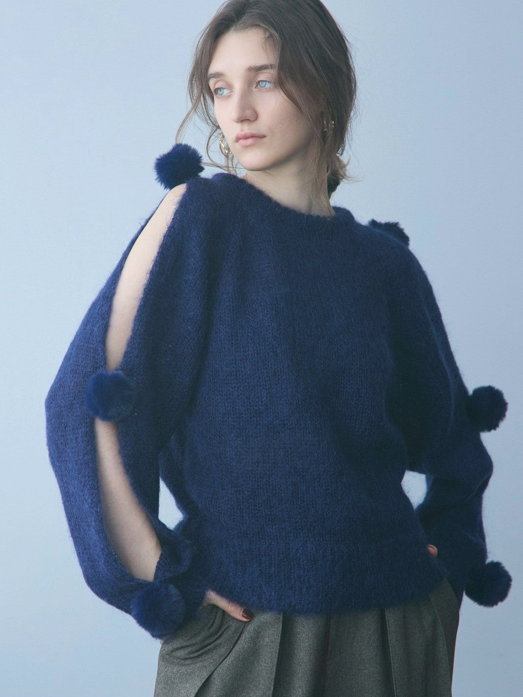 ファーポンポンニット ene