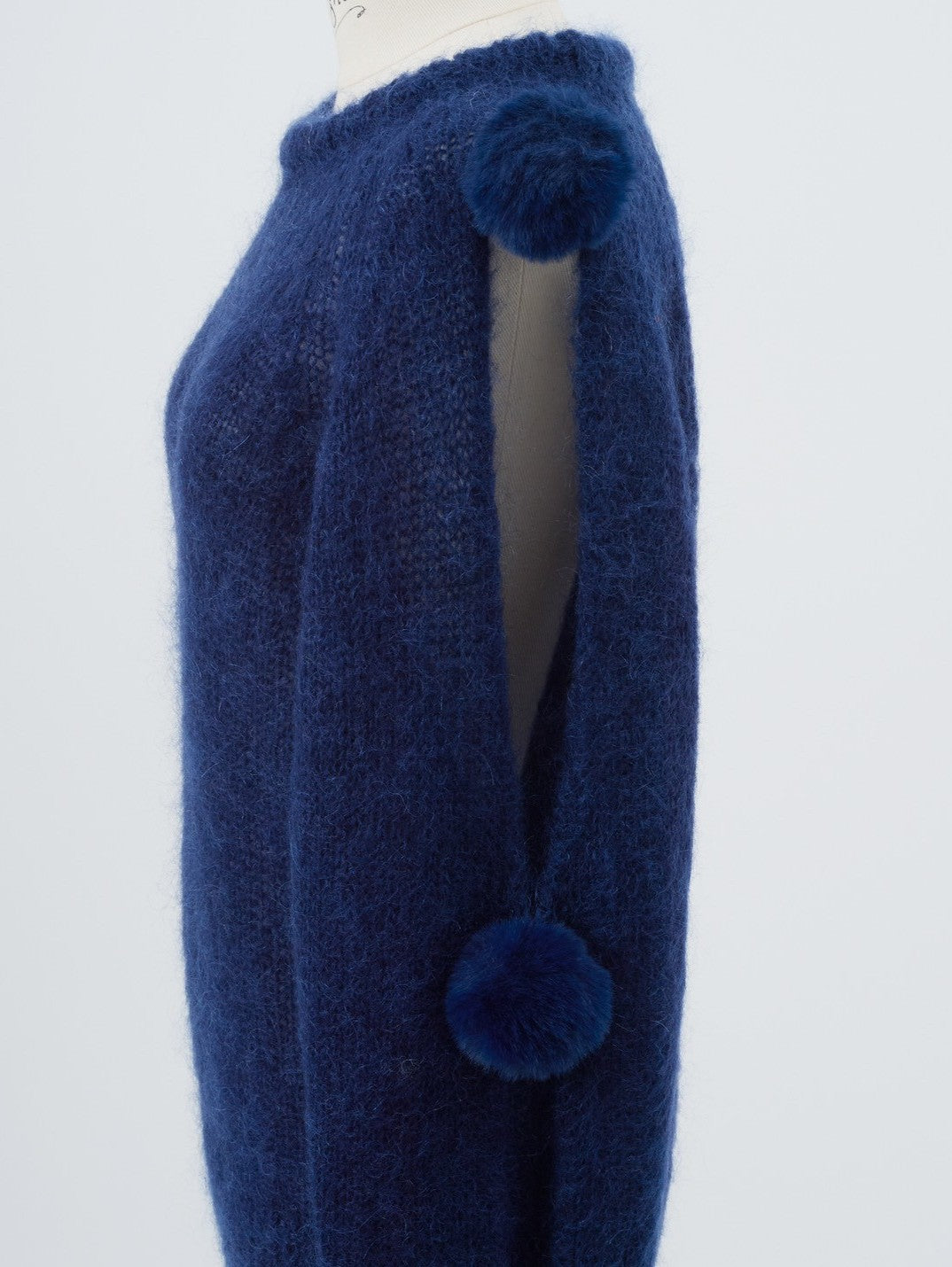 ファーポンポンニット ene