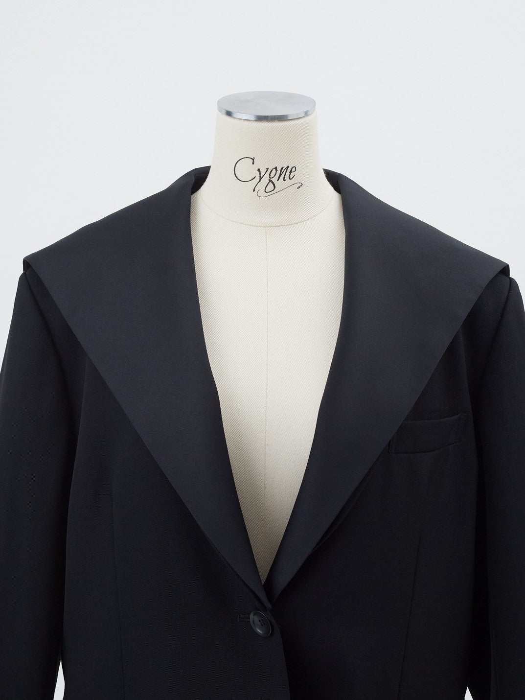 Back-conscious sailor jacket Ran