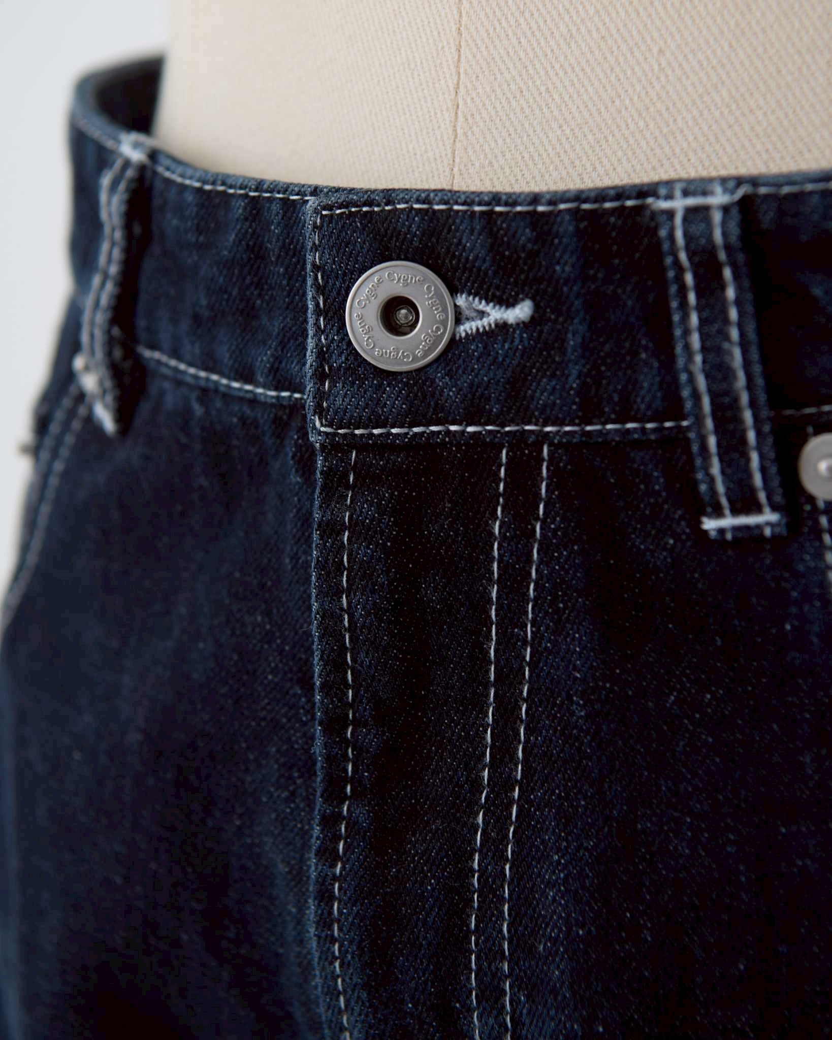 カーヴィーデニム Rem - ブラック