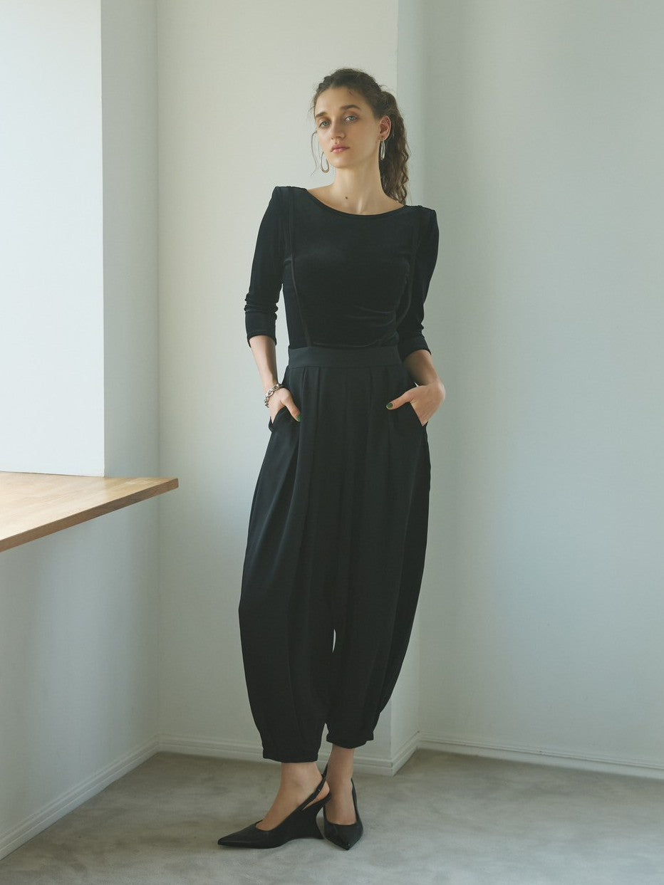 Riane back-open velour top