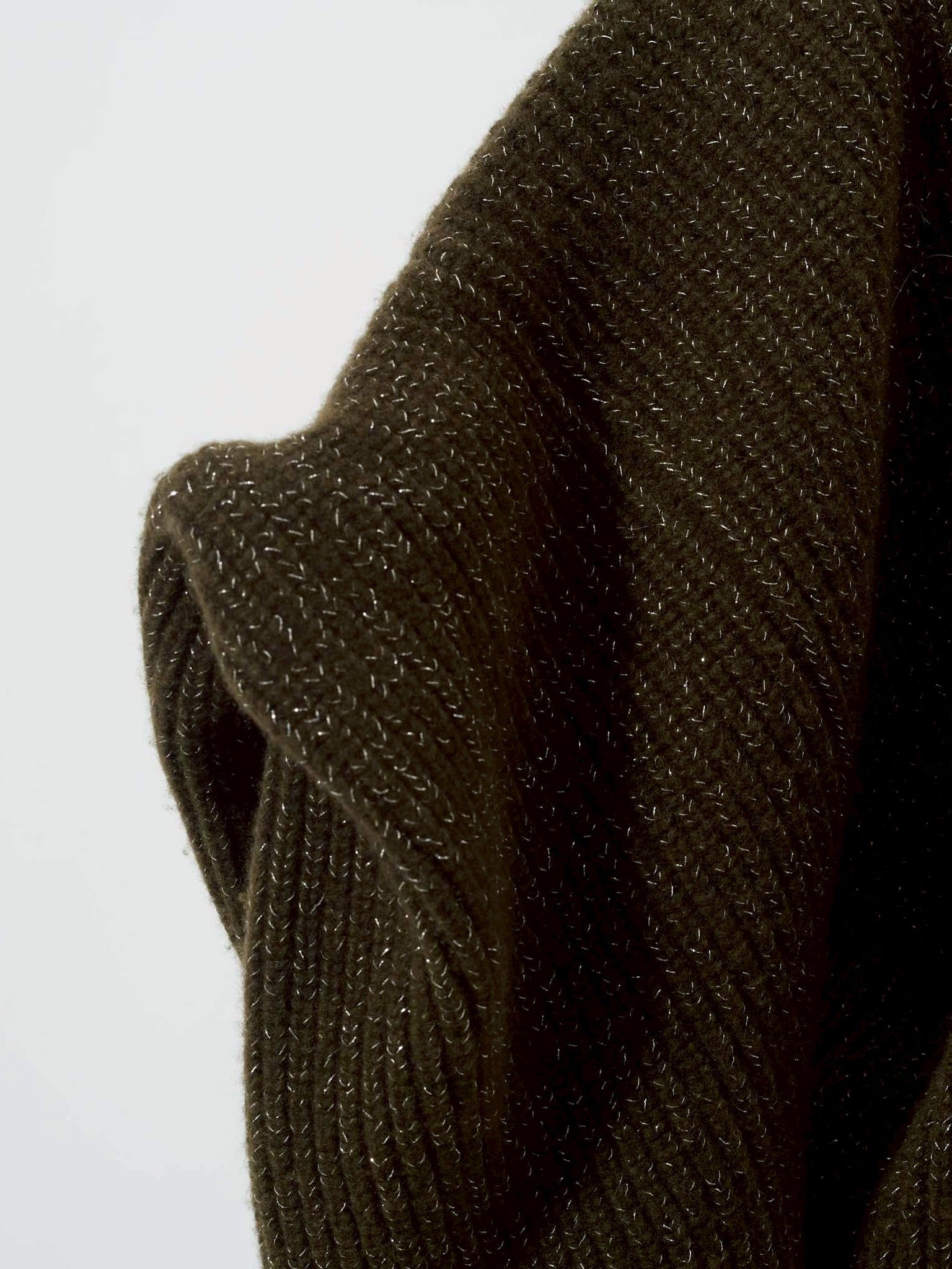 ポイントショルダーラメニット Serine