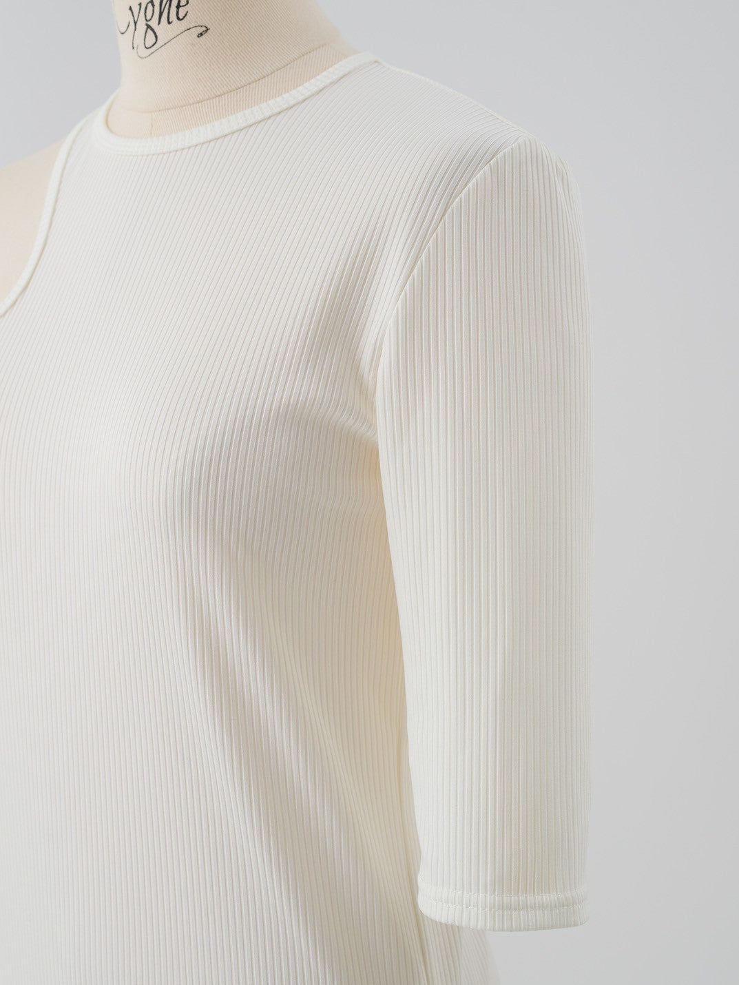 ワンショルダーオープンTシャツ muru