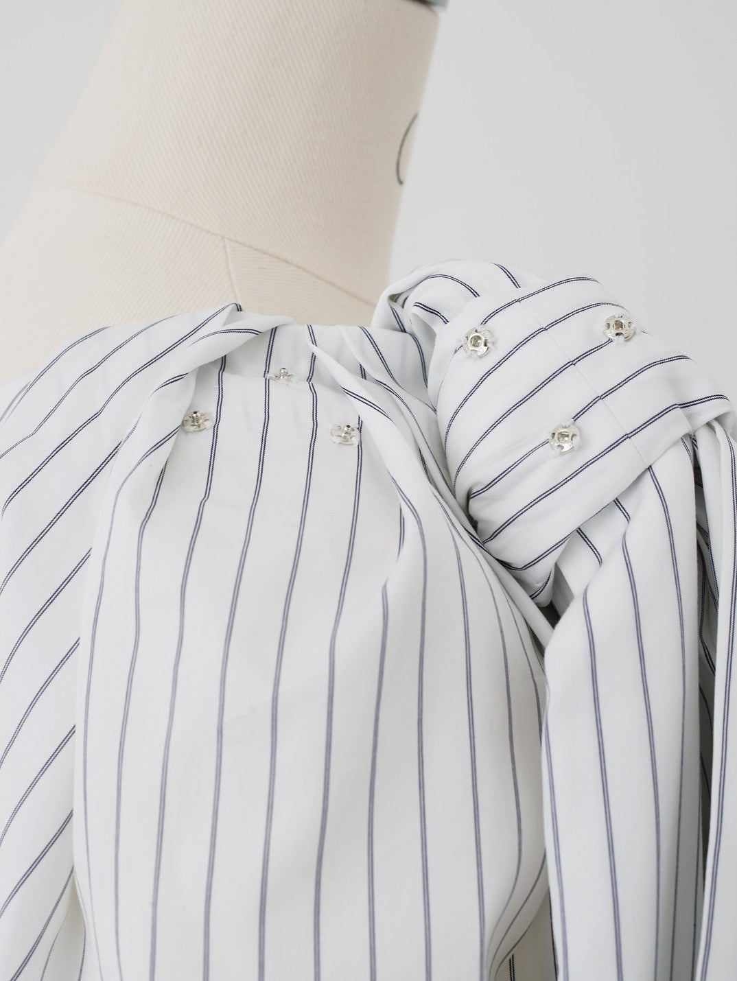 Veronica One-Shoulder Ribbon Top