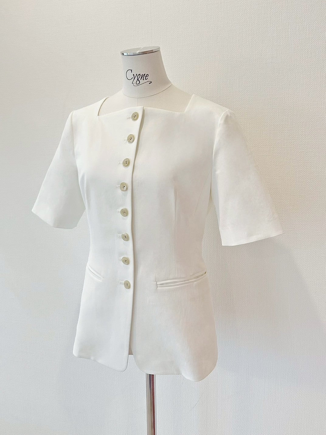 Square collar short sleeve jacket Chary