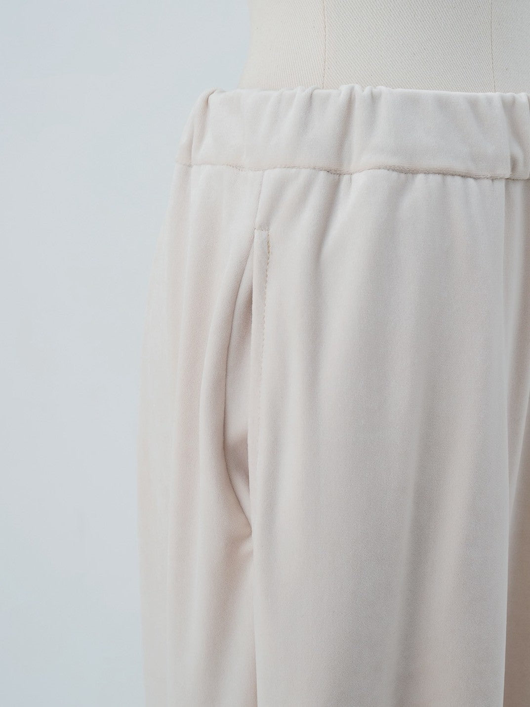 ベロアパンツ Silvie