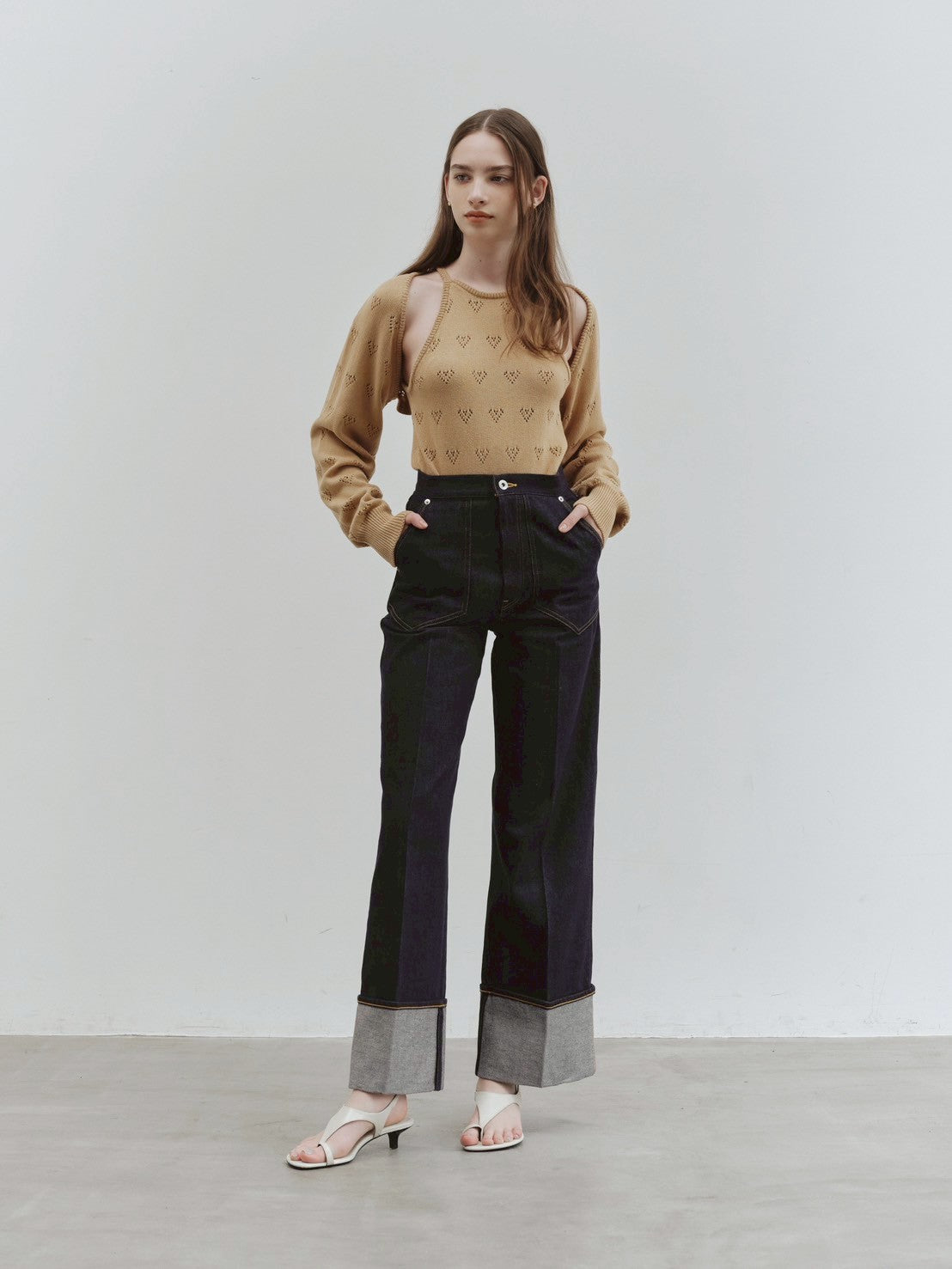 モデル身長:172.5㎝ / サイズ:FREE