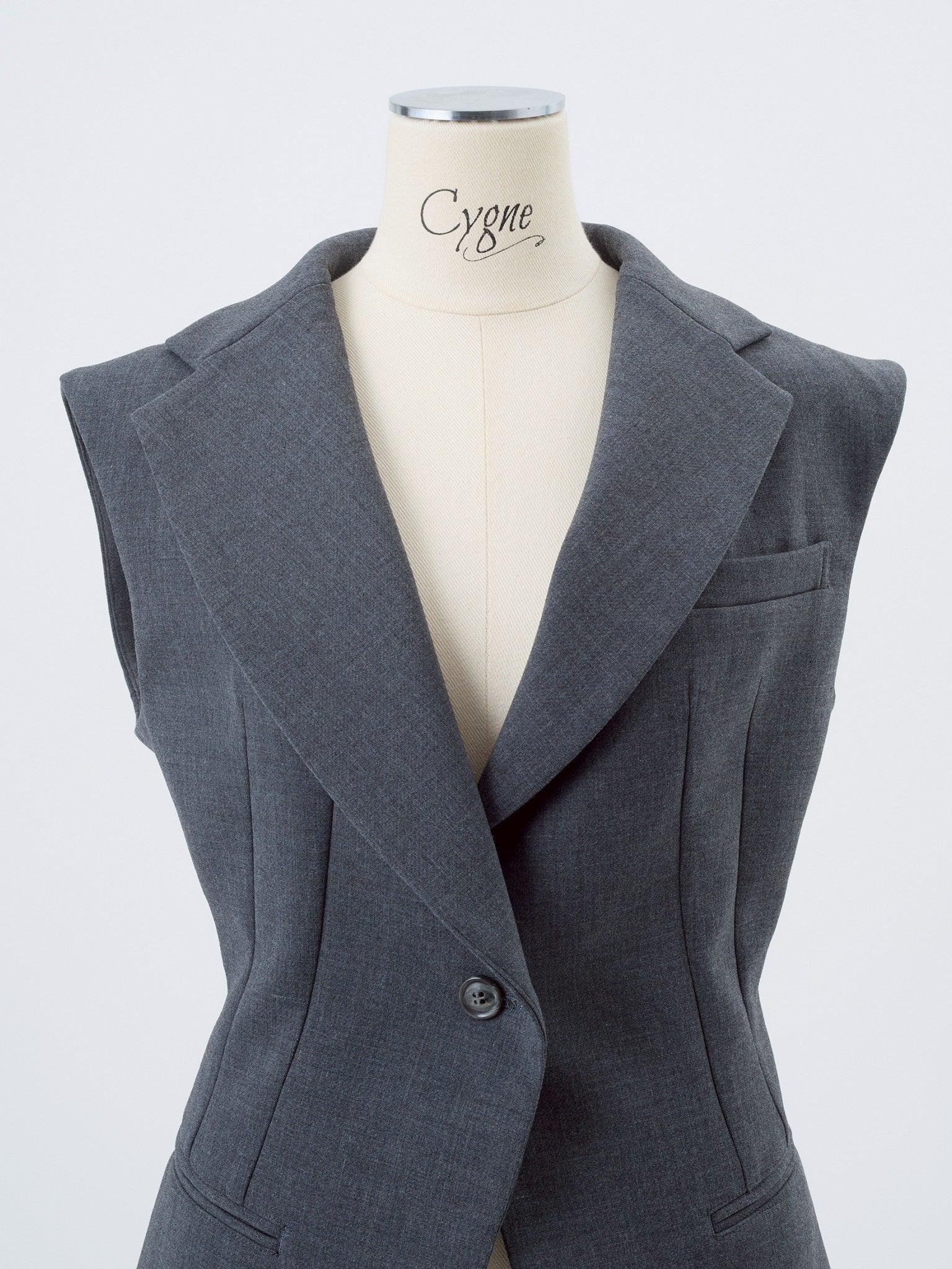 エンビジレ vivien