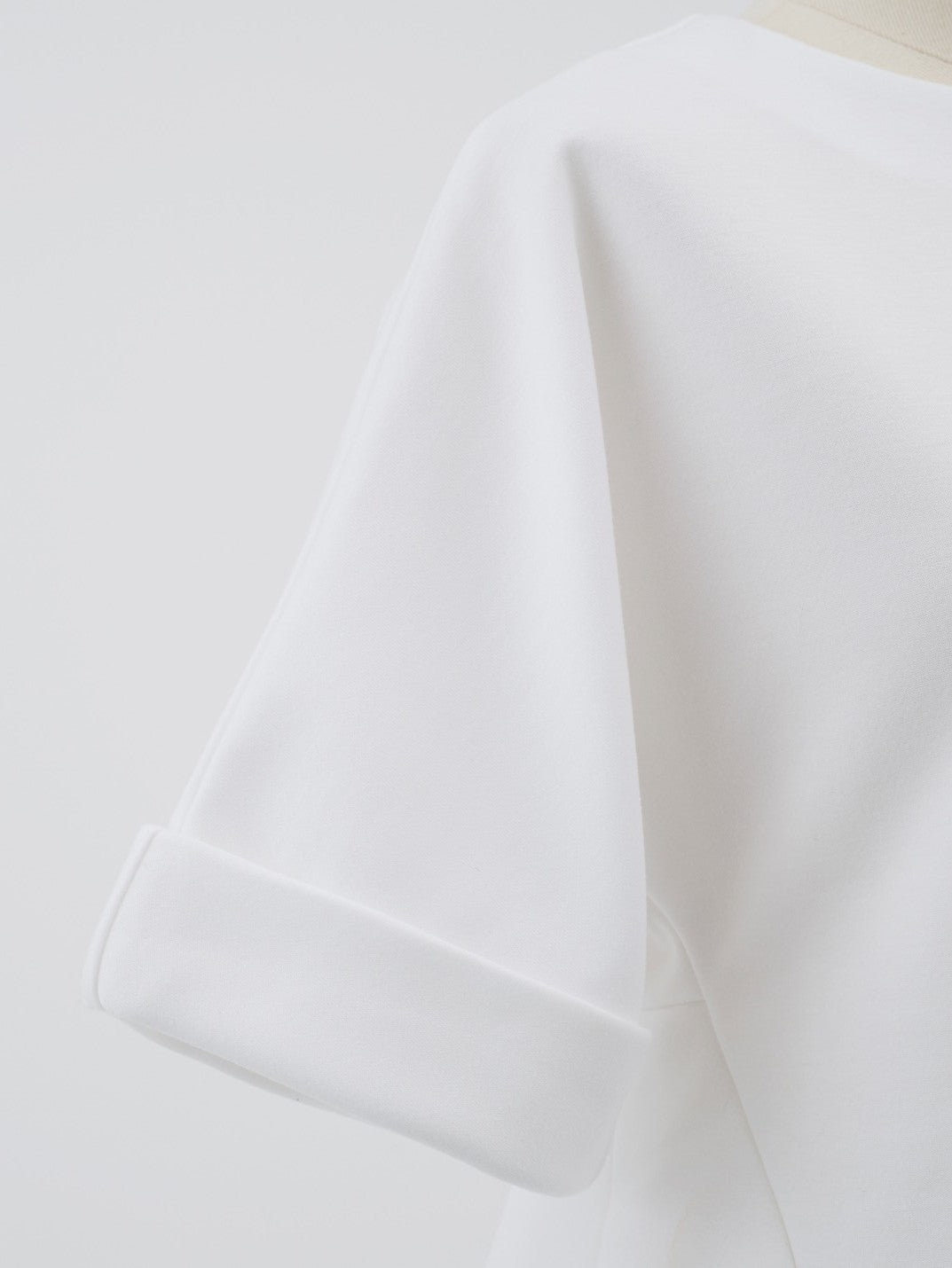 Embroidery top Mathieu