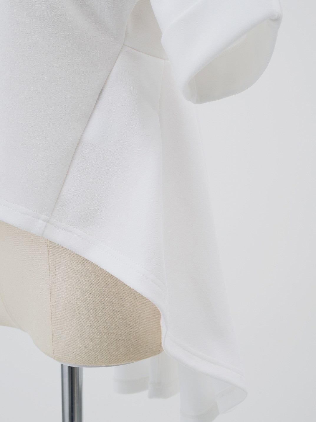 Embroidery top Mathieu