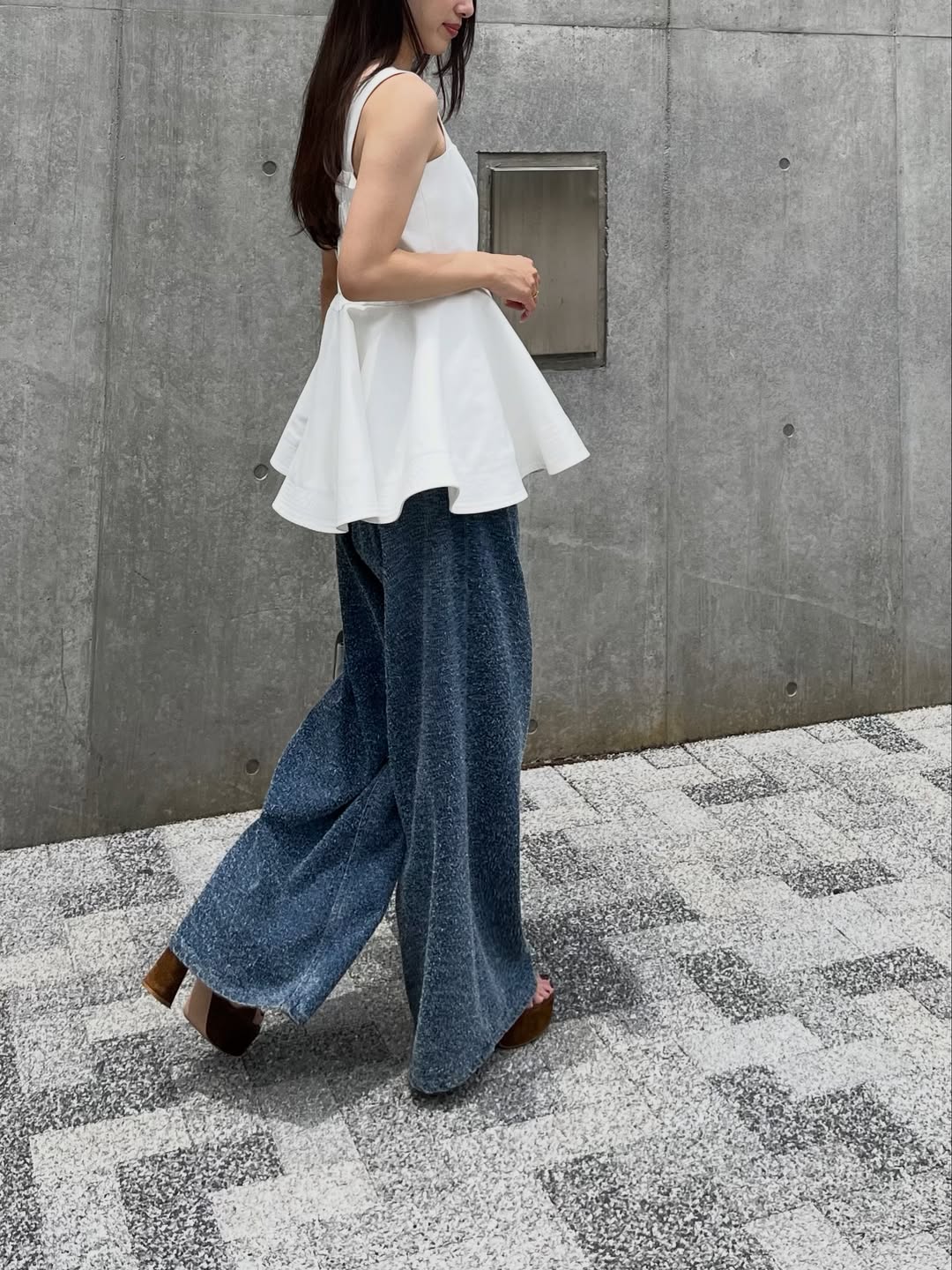 チノペプラムトップス Irine