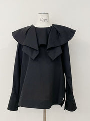 BLACK / FREE