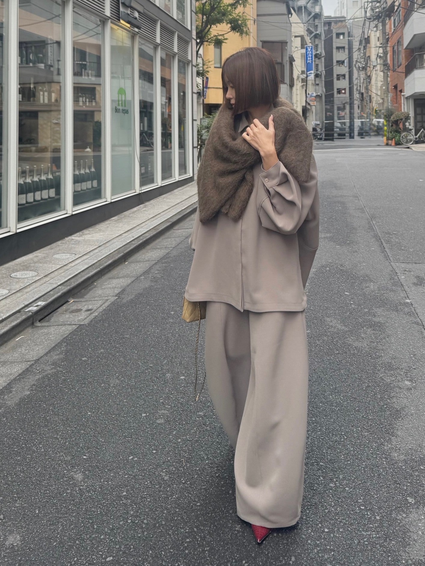 ダブルクロスカーヴィパンツ Aubry｜Cygne(シーニュ) 公式サイト