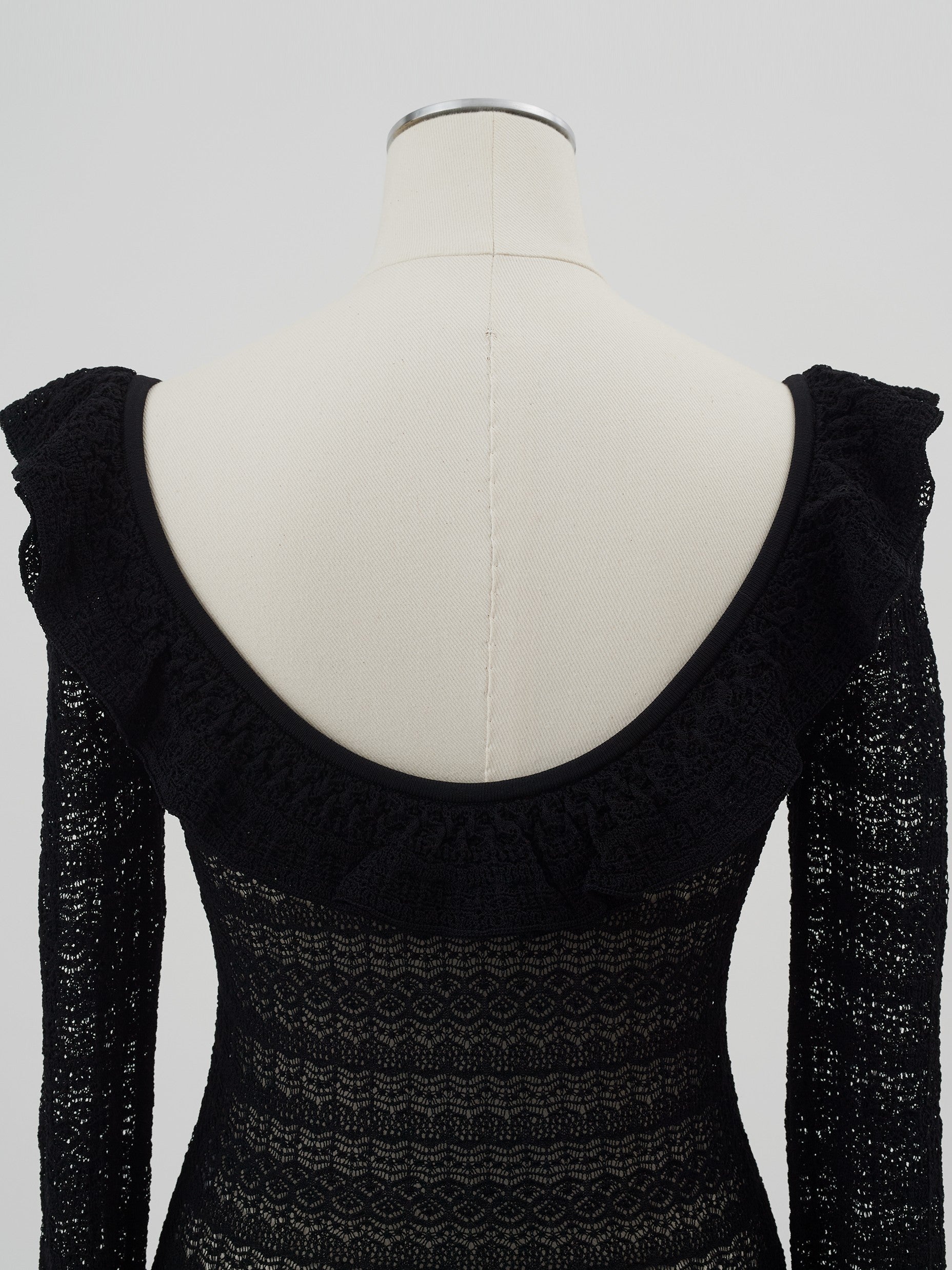 透かし編みフリルニット Tommy｜Cygne(シーニュ) 公式サイト