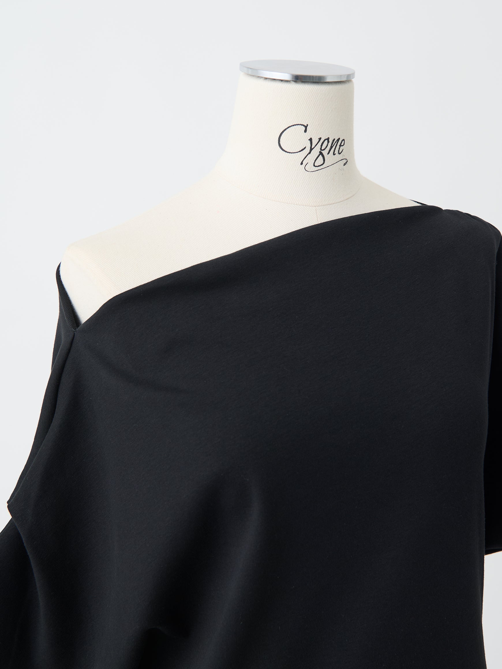 アシメドレープカットソー Fleur｜Cygne(シーニュ) 公式サイト