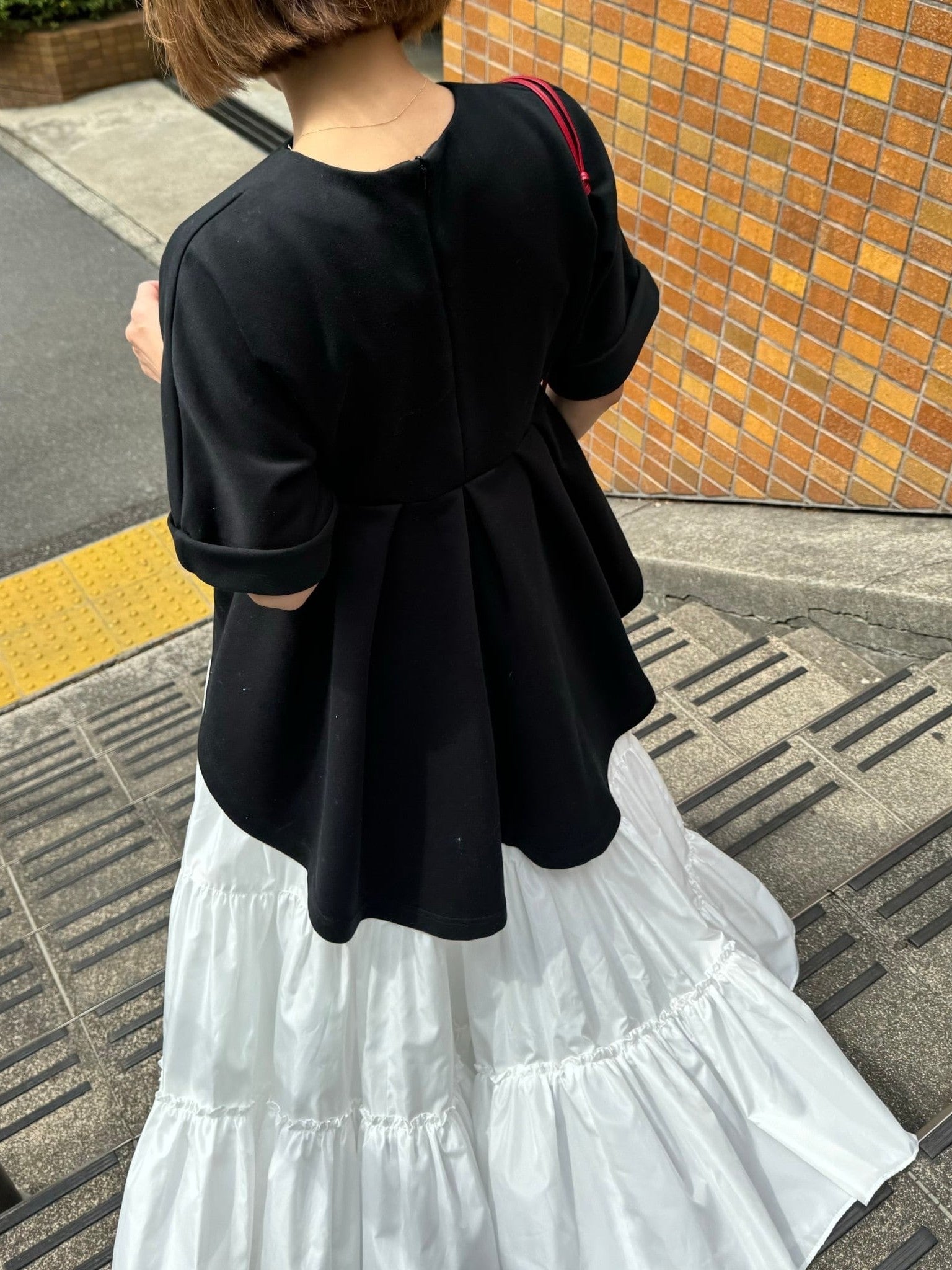 Embroidery top Mathieu