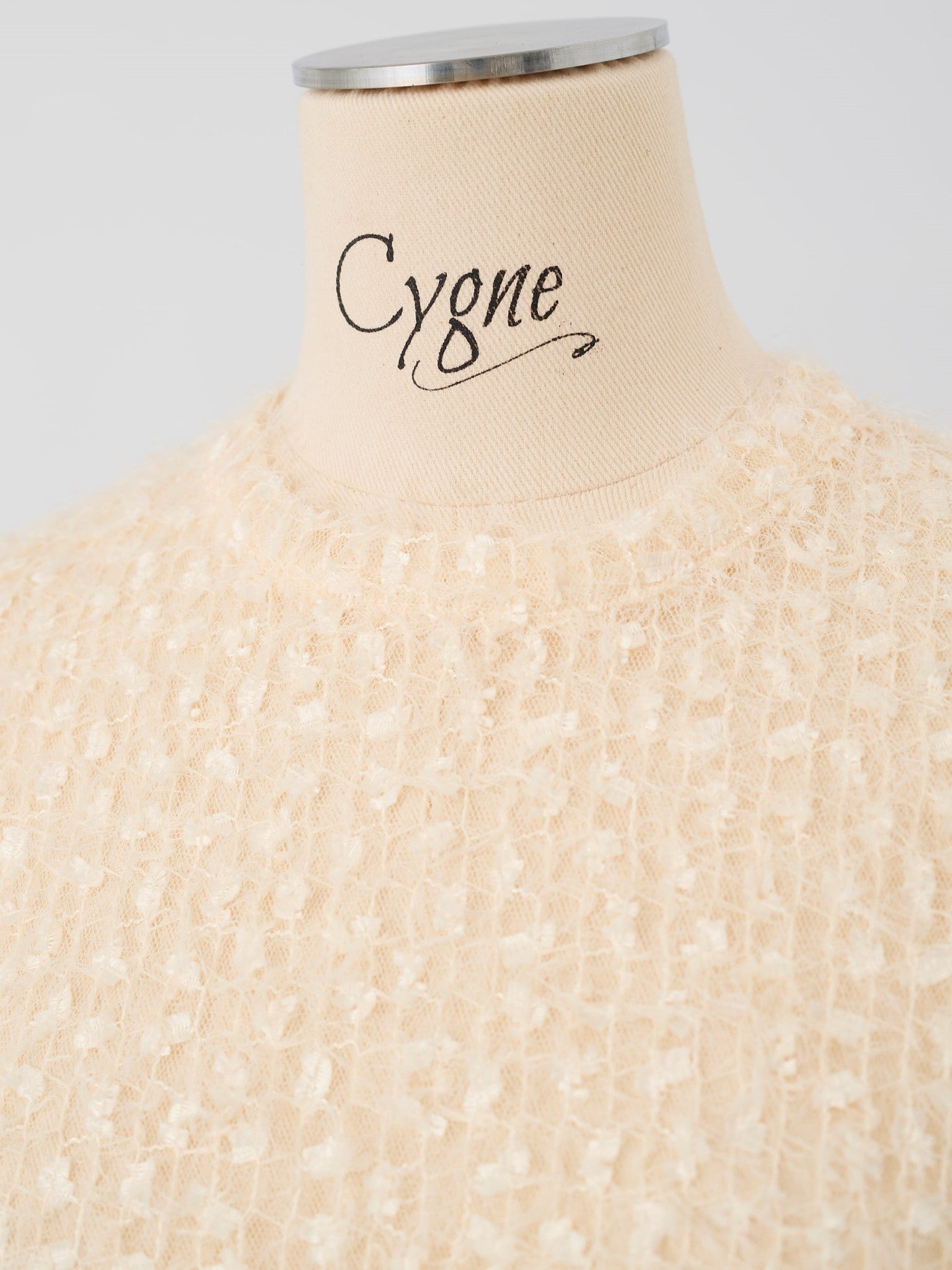 Cygne★チュールシアートップスeve 新品】チュールシアートップス eve チュールシアートップス eve