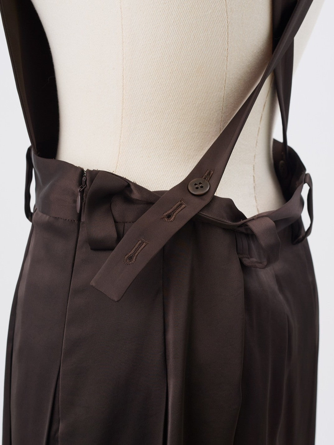 プリーツジャンスカ Calin