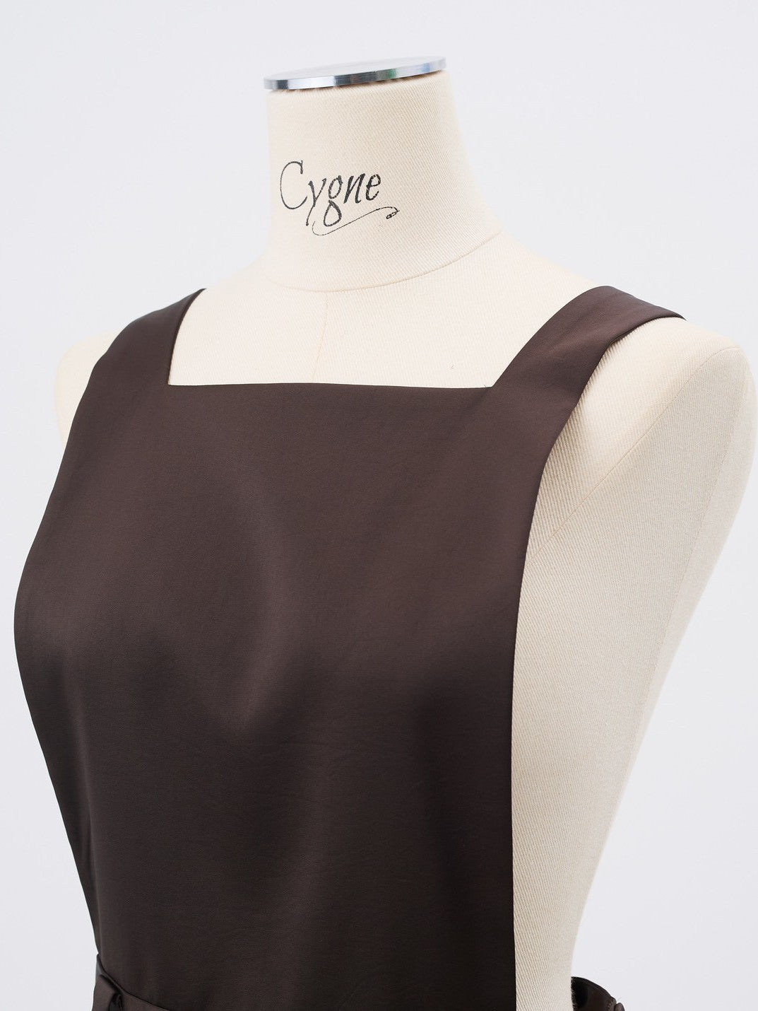 プリーツジャンスカ Calin