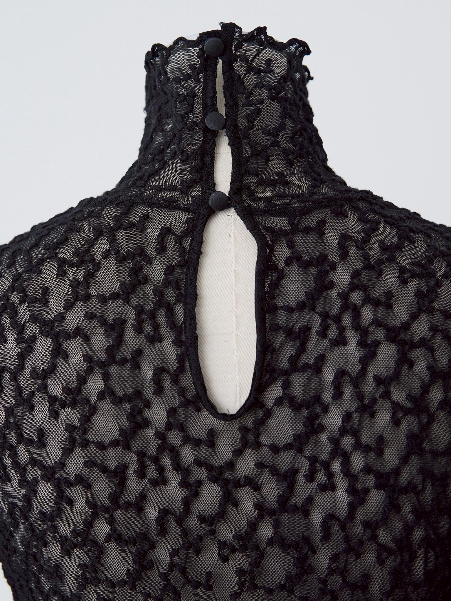 チュールレーストップス Cassy