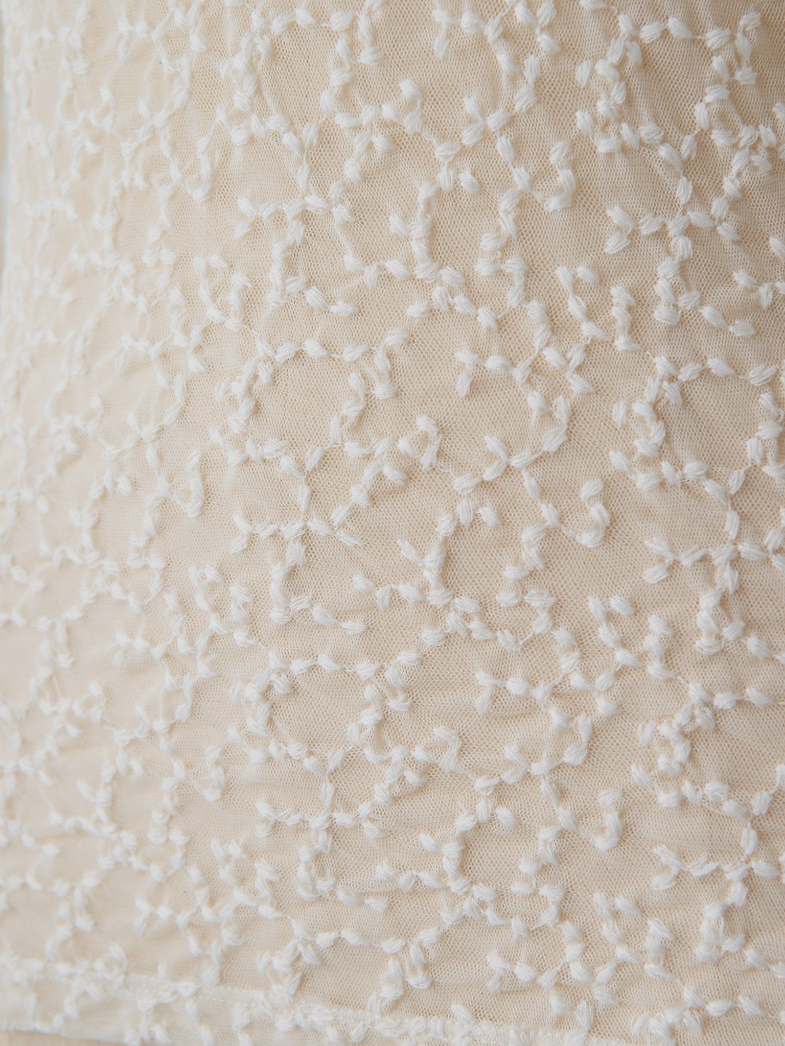 チュールレーストップス Cassy