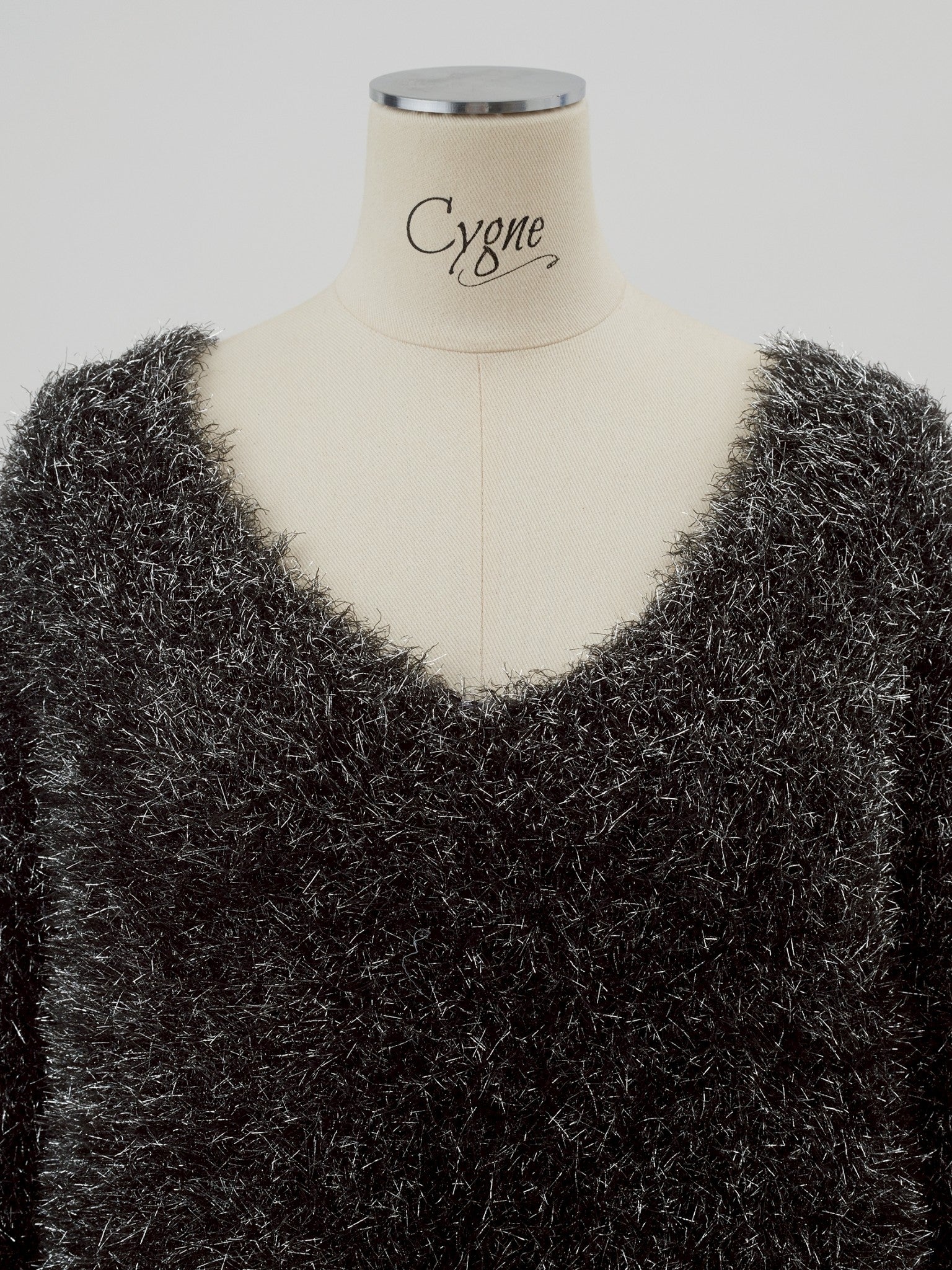 ラメニットプルオーバー Emie｜Cygne(シーニュ) 公式サイト