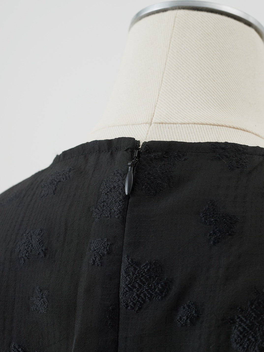 フラワージャガードトップス Floran