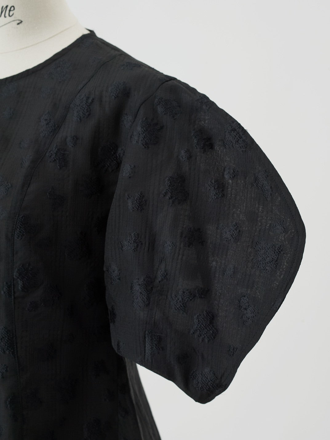 フラワージャガードトップス Floran