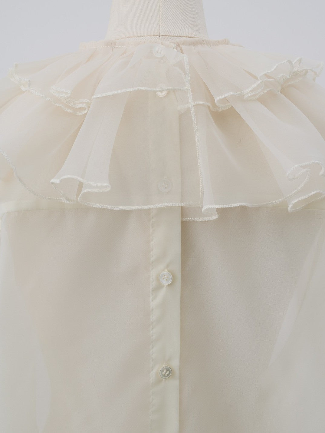 フリルオーガンジーブラウス Gwenn