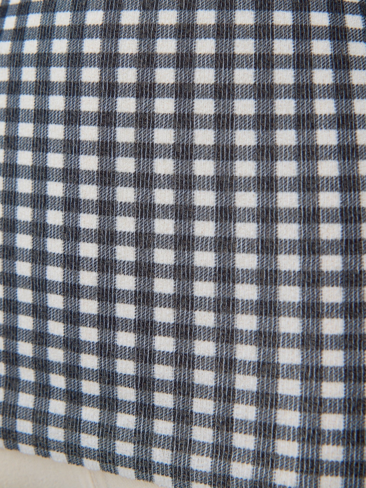 ギンガムオフショルトップス Namie