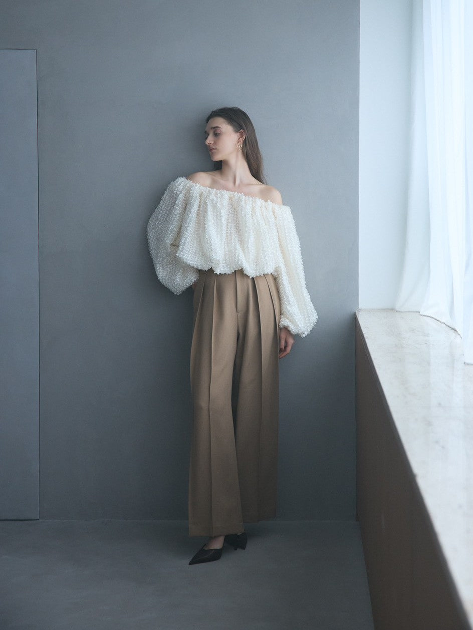 カットジャガードオフショルブラウス Nonce｜Cygne(シーニュ) 公式サイト