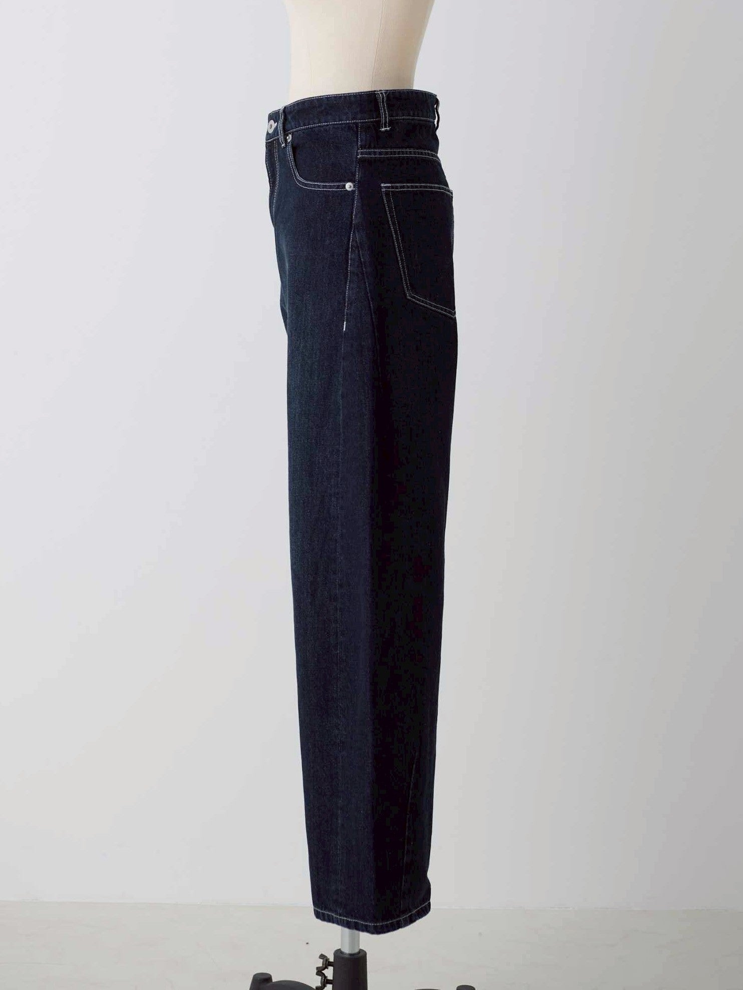 カーヴィーデニム Rem  - ブラック