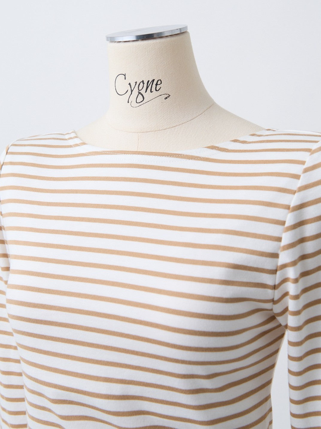 Back-open striped top by Renald