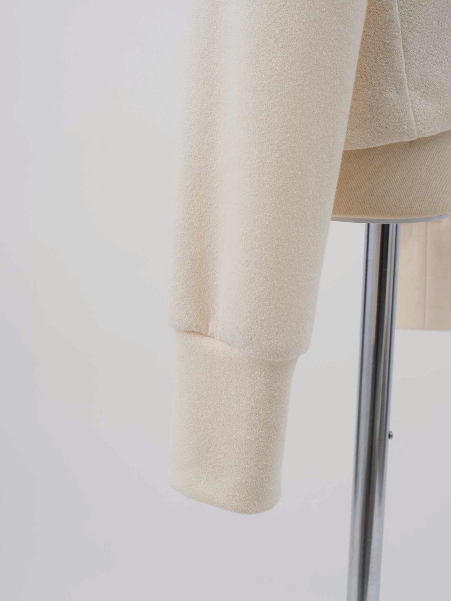 ブークレリボンオフショルトップス Roch