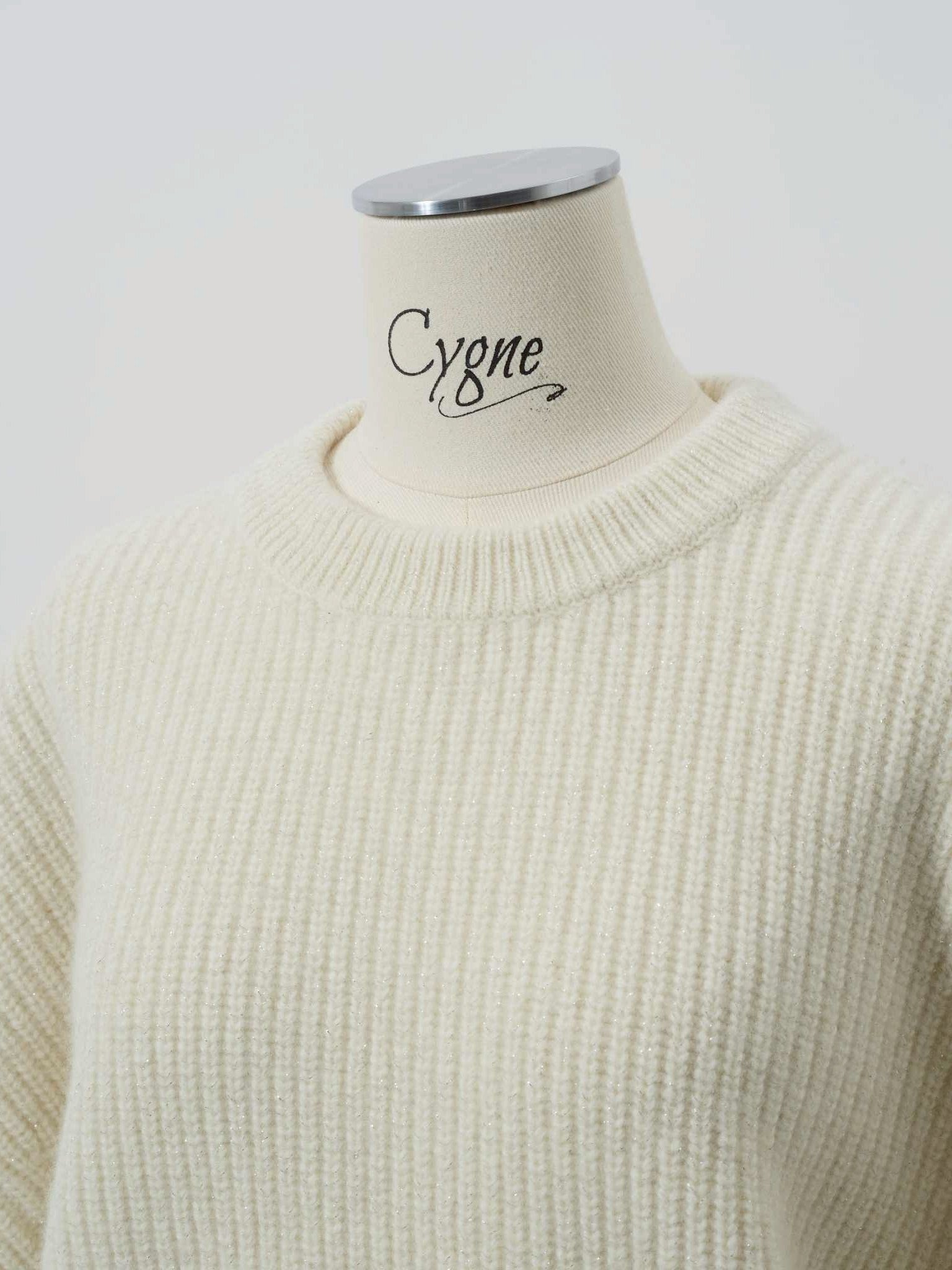 ポイントショルダーラメニット Serine