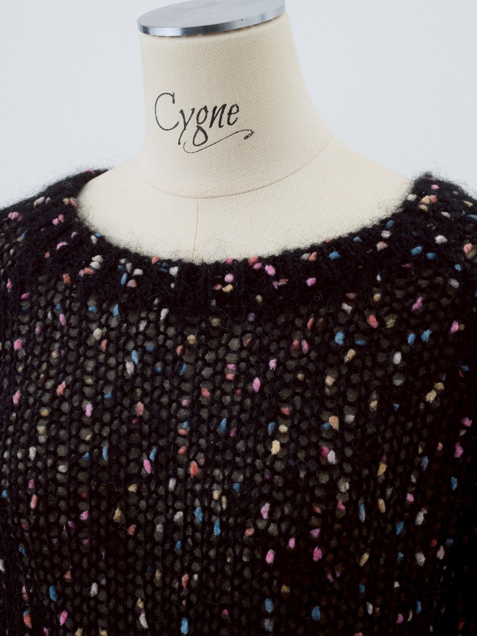 cygn ポンポンカラフルニット カラフルポンポンニット Sylvian｜Cygne(シーニュ) 公式サイト