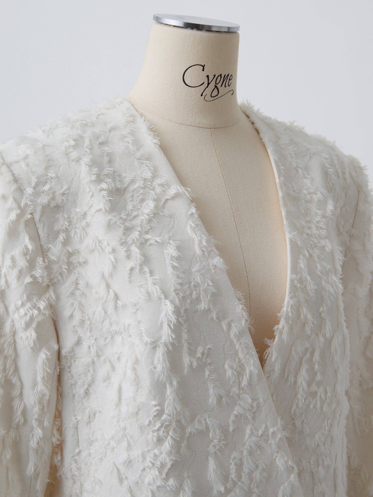 新品★cygne フェザーバックコンシャスジャケット Timmy フェザーバックコンシャスジャケット Timmy｜Cygne(シーニュ) 公式サイト