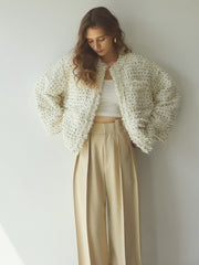WHITE / FREE