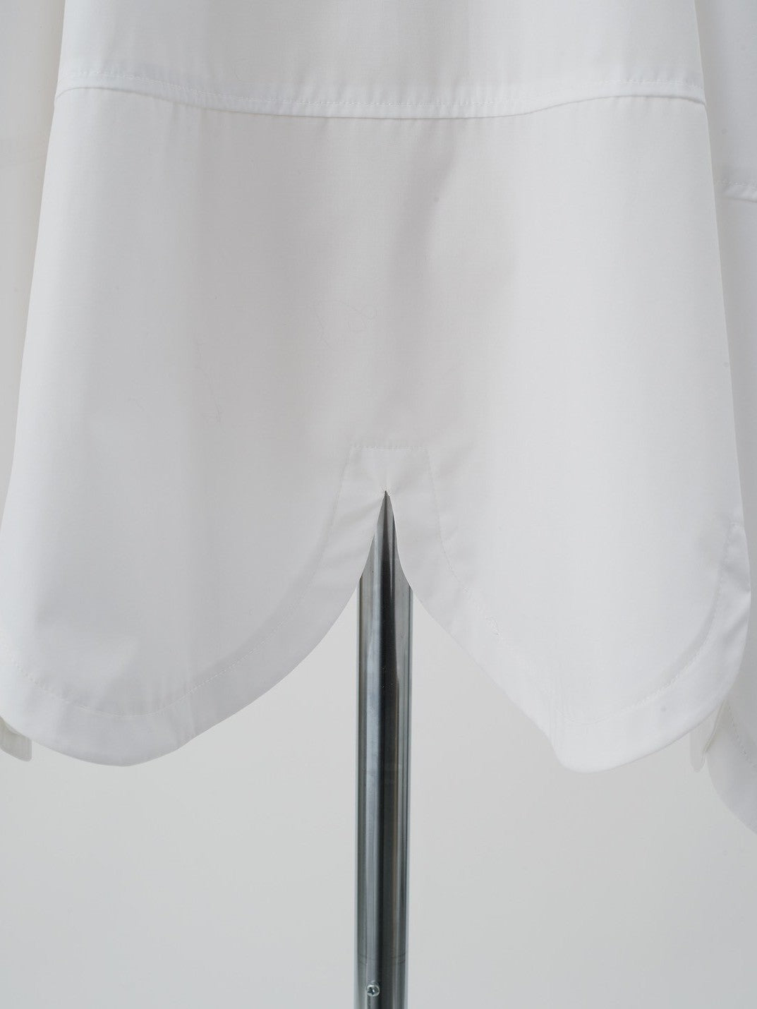 スカラップブラウス Yoan｜Cygne(シーニュ) 公式サイト