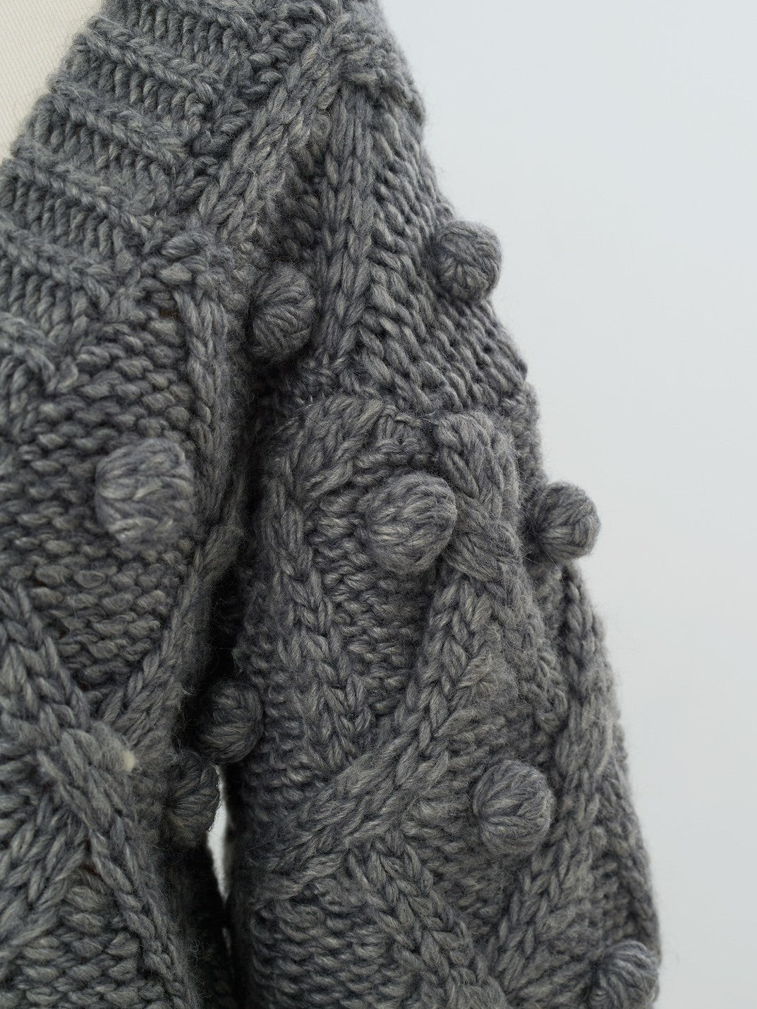 手編みポンポンカーディガン Florent