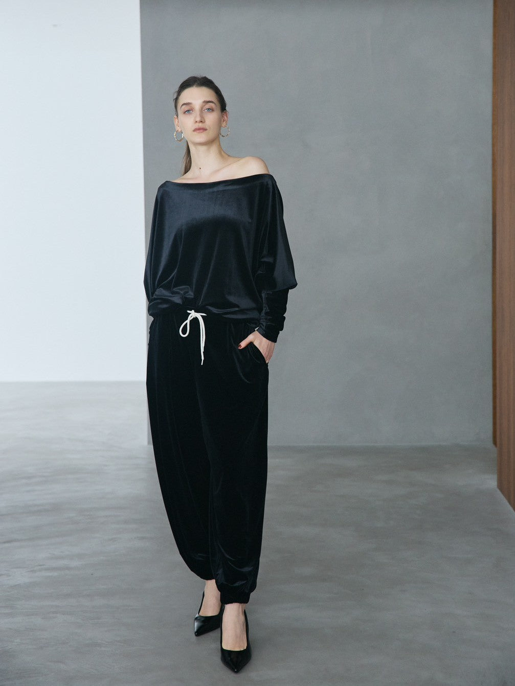 ベロアパンツ Silvie｜Cygne(シーニュ) 公式サイト